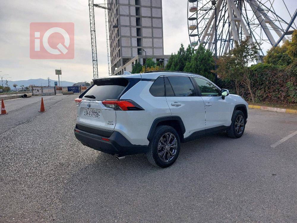 تويوتا راف 4